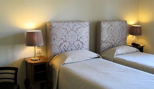 Certosa Hotel Padula